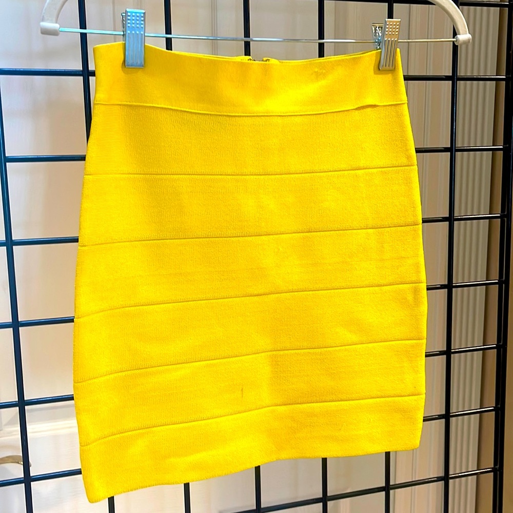Bebe bandage skirt